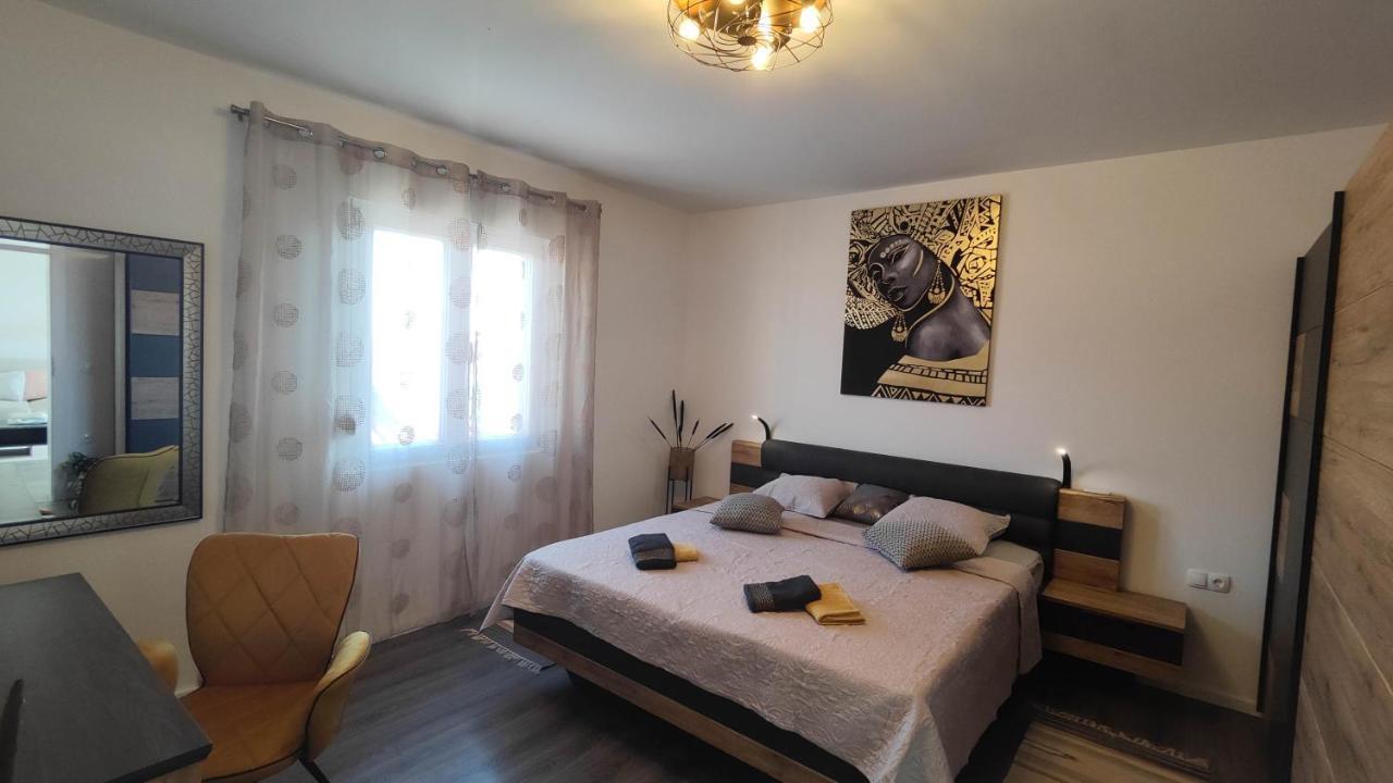 Gold And Silver Apartment Zadar Luaran gambar